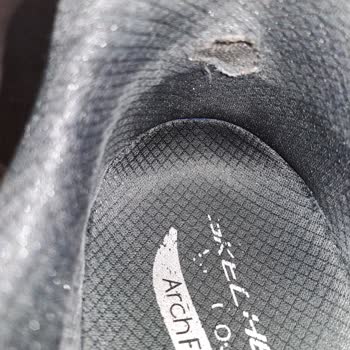Skechers Ayakkabıda Kronik Astar Sorunu Ve İletişim Eksikliği