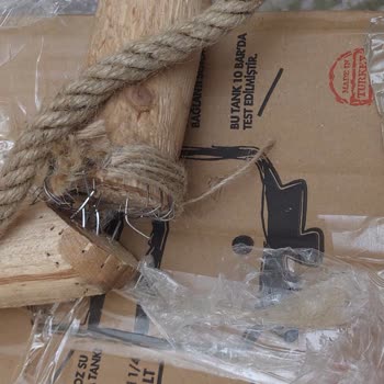 Ayaz Demonte Kırık Lambader Ve Sessiz Kalan Firma!