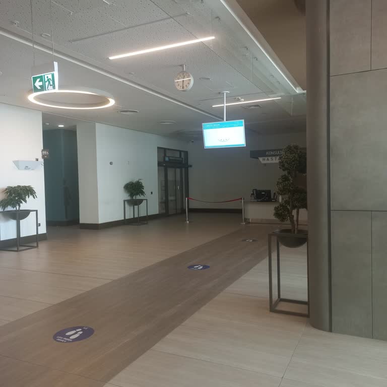 Hastanede Uzun Süreli Bekleme Ve İletişim Sorunları