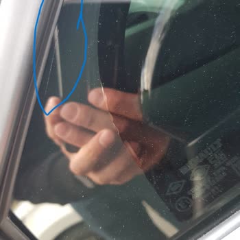 Bornova Oto Aksesuar Hasarla İlgili Çözüm Bekliyorum