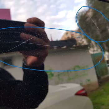 Bornova Oto Aksesuar Hasarla İlgili Çözüm Bekliyorum