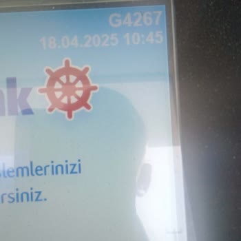 ATM'de Kaybolan Para: Çözülmeyen Sorun Ve İletişim Eksikliği