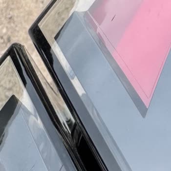 Üç Aylık Ford Puma'da Şaşırtıcı Far Çatlakları