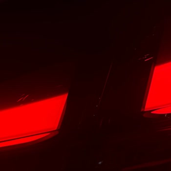 Üç Aylık Ford Puma'da Şaşırtıcı Far Çatlakları