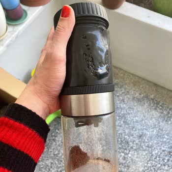 Tchibo Kahve Öğütücüsünün Patlamasıyla Yaşanan Tehlikeli Anlar