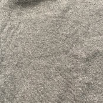 Lefties, solicitud de revisión de suéteres no atendida