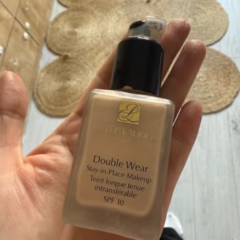 Fondöten Hayal Kırıklığı: Estee Lauder