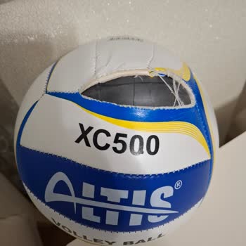 Kalitesiz Voleybol Topu Ve İade Sorunu