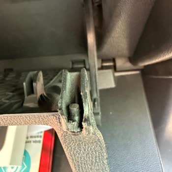 Servis Bakımında Yaşanan Güvensizlik Ve Hasar