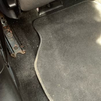 Ziebart Ümraniye'de Yetersiz Temizlik Ve İlgisizlik