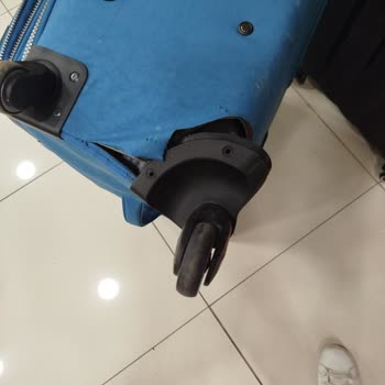 Valiz Hasarı Ve Yüksek Bilet Fiyatları