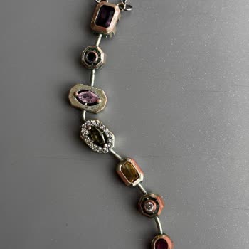 Çelik Kolye Karardı, Satıcıdan Yanıt Yok!