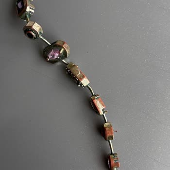 Çelik Kolye Karardı, Satıcıdan Yanıt Yok!