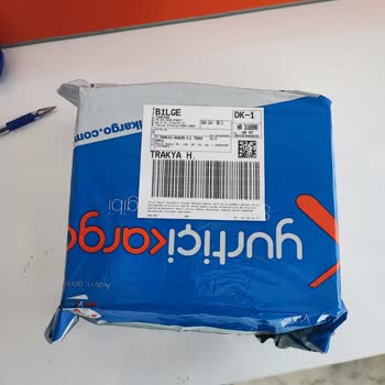 MNG Kargo Şubesinde Poşet Eksikliği Ve İlgisizlik