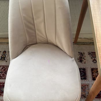 Garanti Verilen Sandalyelerin Kırılması Ve Destek Eksikliği