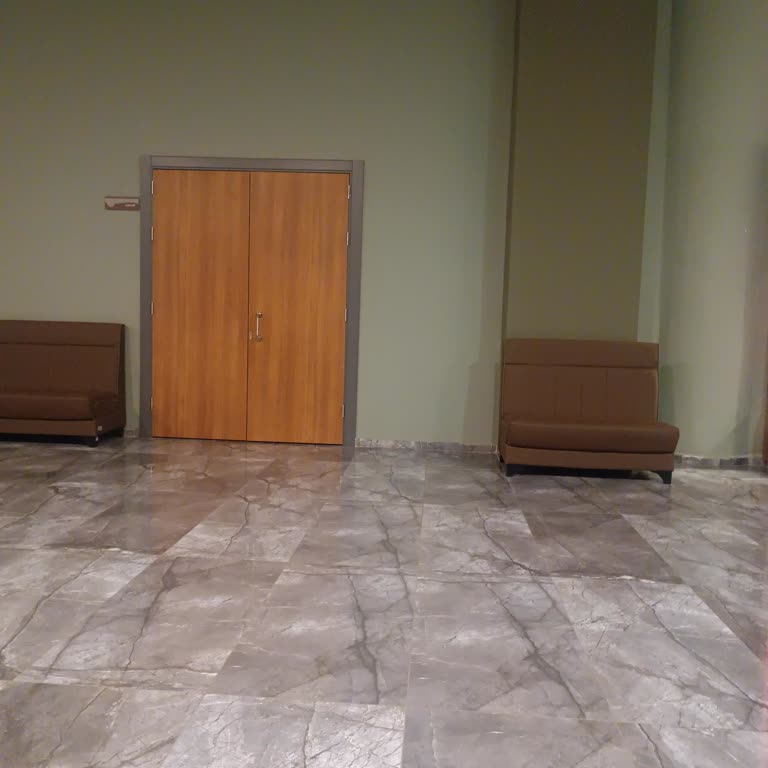 Tiyatroda Geç Kalmanın Bedeli