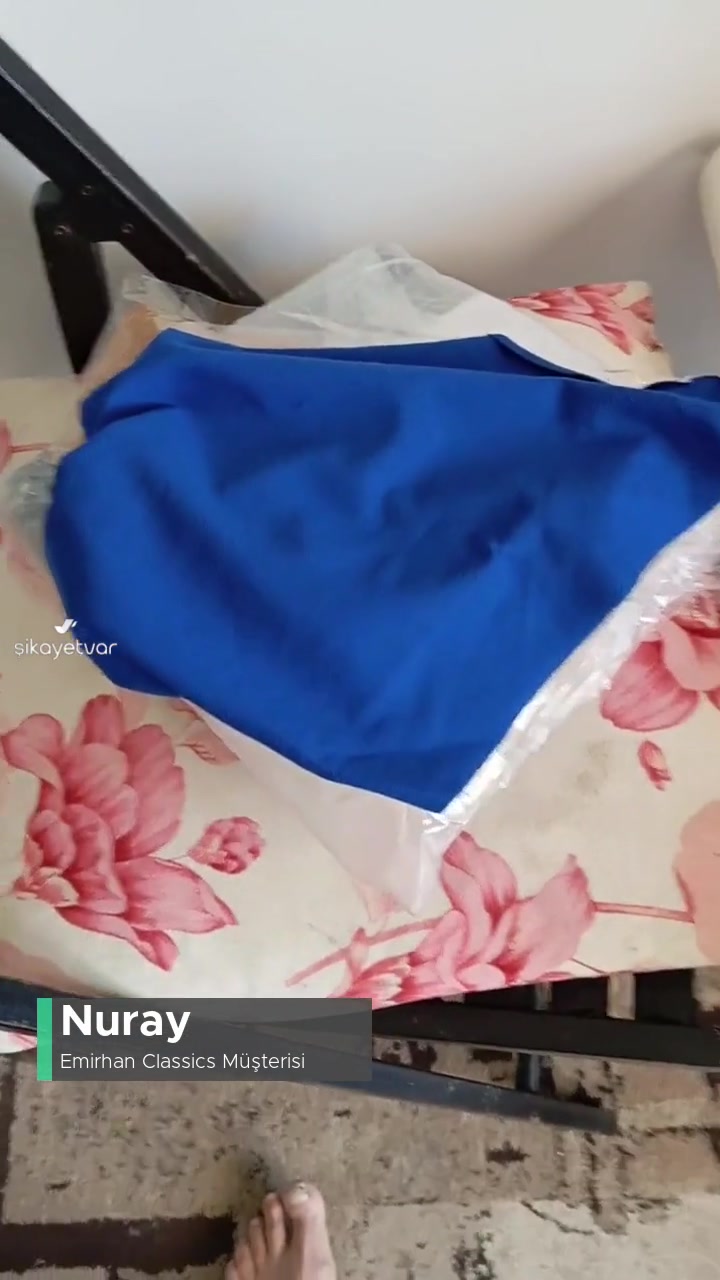 Emirhan Classics Ben T-shirt Siparişi Verdim Bez Geldi! videonun kapak resmi