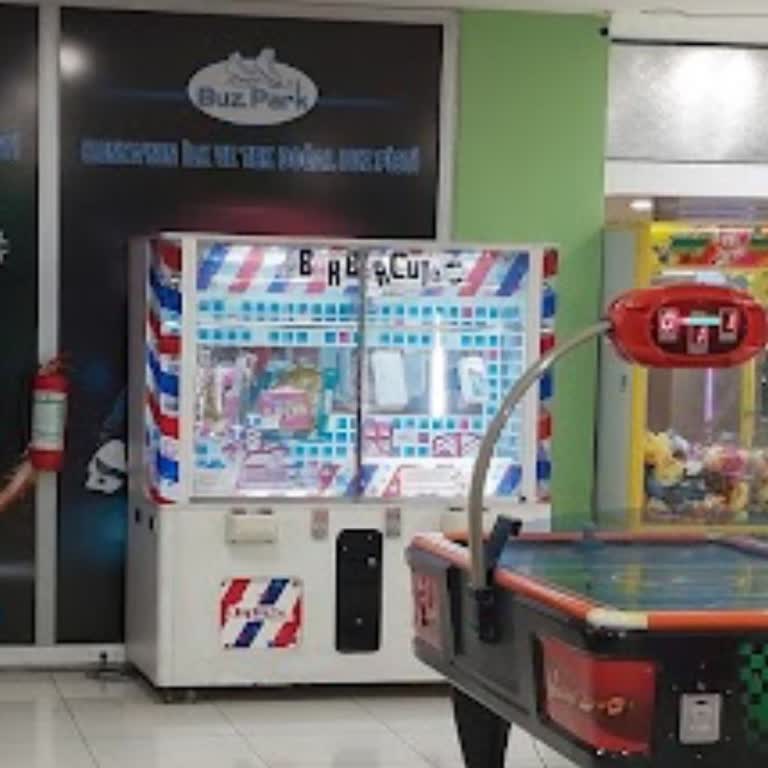 Kulesite Oyun Alanında Yanıltıcı İp Kesme Oyuncağı