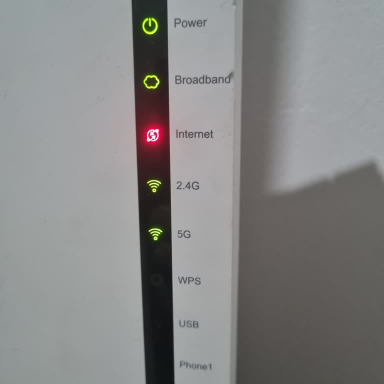 Uzun Süreli İnternet Kesintisi Ve Çözüm Eksikliği