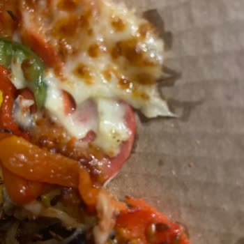 Domino's Pizza'da Eksik Malzeme Ve Yanlış Sipariş