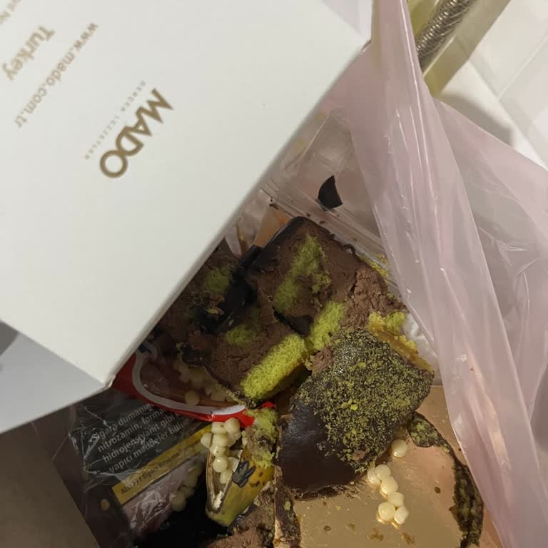 Bozuk Pasta Şoku: Çocuğumun Sağlığı Tehlikede!