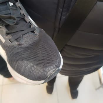 Nike Ayakkabılarda Beklenmedik Yıpranma Ve Mağaza İnceleme Süreci