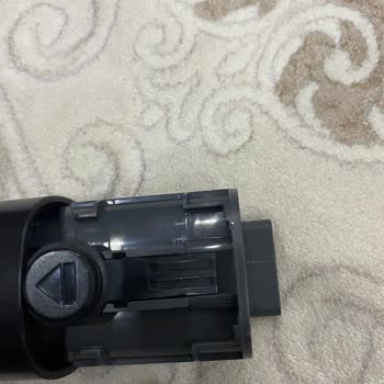 Electrolux Dikey Süpürge: Dayanıksız Tasarım Ve Kırılgan Parçalar