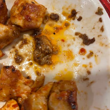 Tavuk Dünyası'nda Hijyen Ve Hizmet Skandalı