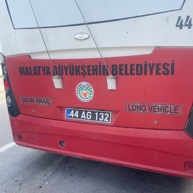 Trambüs Şoförünün Sorumsuz Davranışı Sınavımı Tehlikeye Attı