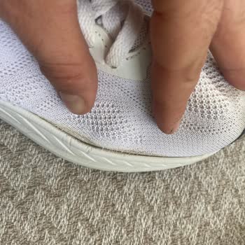 Garanti Verilen Ayakkabılar Neden Açılıyor?