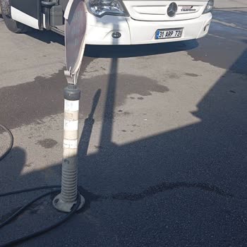 Otobüs Yolculuğunda Kaos Ve İletişim Eksikliği