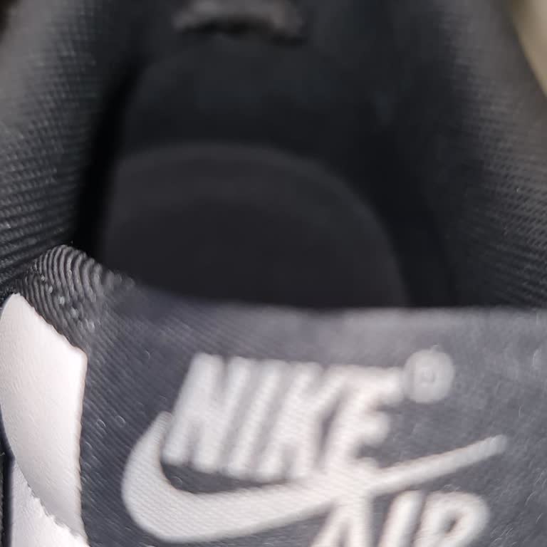 JD Sports mangelhafte Qualität Von Nike Airforce