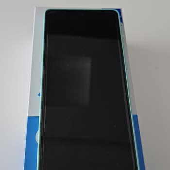 Vatan Bilgisayar'dan Aldığım Cihazda Çizik Ve Ekran Koruyucu Sorunu