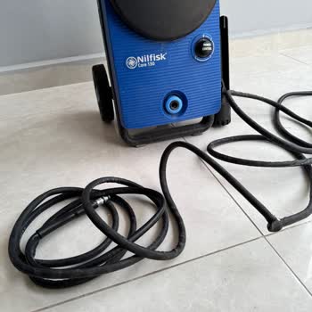 Nilfisk Yıkama Makinesi Hortumu Patladı Ve Destek Alınamıyor