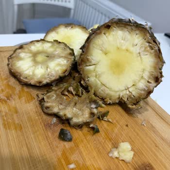 Bozuk Ananas Ve Yetersiz Müşteri Hizmeti