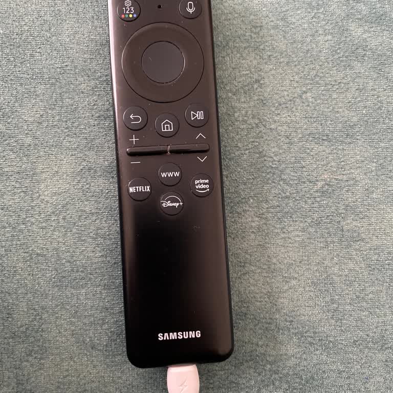 Samsung TV Kumandası Şarjda Çalışıyor Ama Çıkarınca Çalışmıyor
