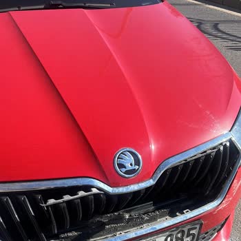 Yetkili Serviste Aracımın Kaputuna Ek Hasar Verildi