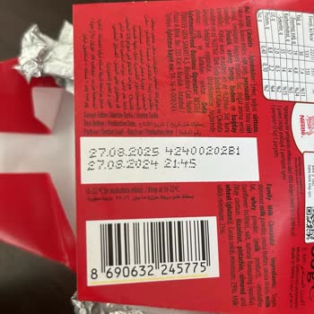 Nestle Çikolatanın Bozuk Görünümü Ve Garip Kokusu