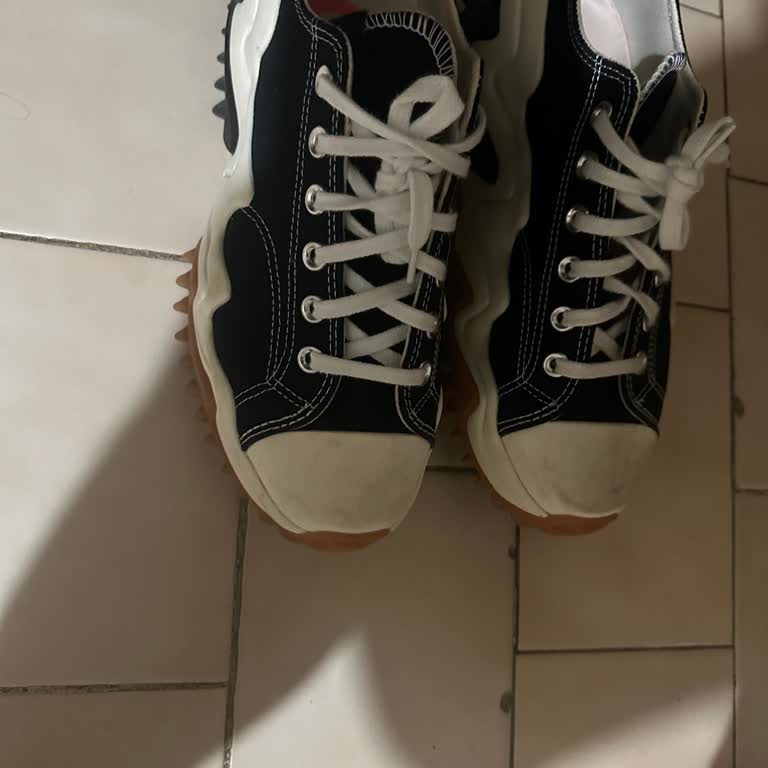 Converse Ayakkabıda Kalite Sorunu Ve İade Zorluğu
