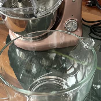 Fakir Thorplex Mutfak Robotu Cam Haznesi Çatladı: Üretim Hatası Ve Garanti Sorunu