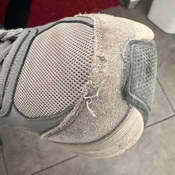 Skechers Ayakkabılarında Sürekli Kullanıcı Hatası İddiası