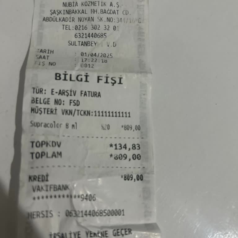 Kryolan Mağazasında Soğuk Karşılama Ve Kötü Deneyim