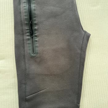 Barçın Spor Nike Eşofman Renk Solması Ve İlgisizlik