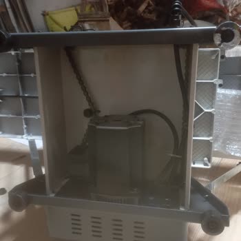 Çizik Ve Arızalı Makine: Müşteri Hizmetleri Yetersiz