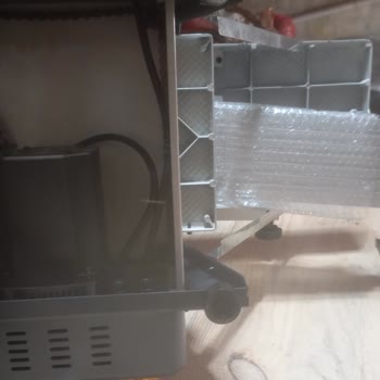 Çizik Ve Arızalı Makine: Müşteri Hizmetleri Yetersiz