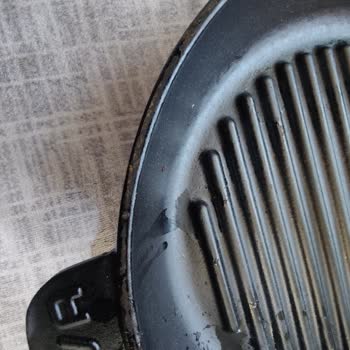 Lava Izgara Tavasının Emaye Kaplaması 2. Kullanımda Kalktı