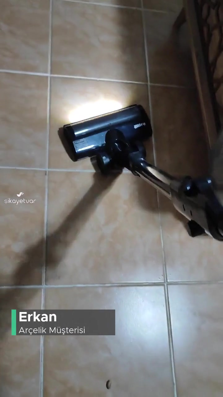 Arçelik Sd9361 Şarjlı Dikey Süpürge videonun kapak resmi