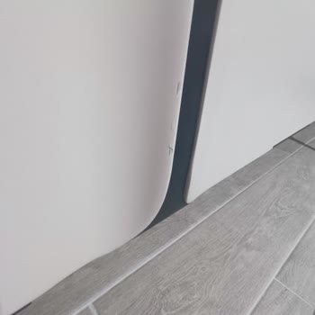 Koltuk Takımı Ve TV Ünitesinde Erken Deformasyon