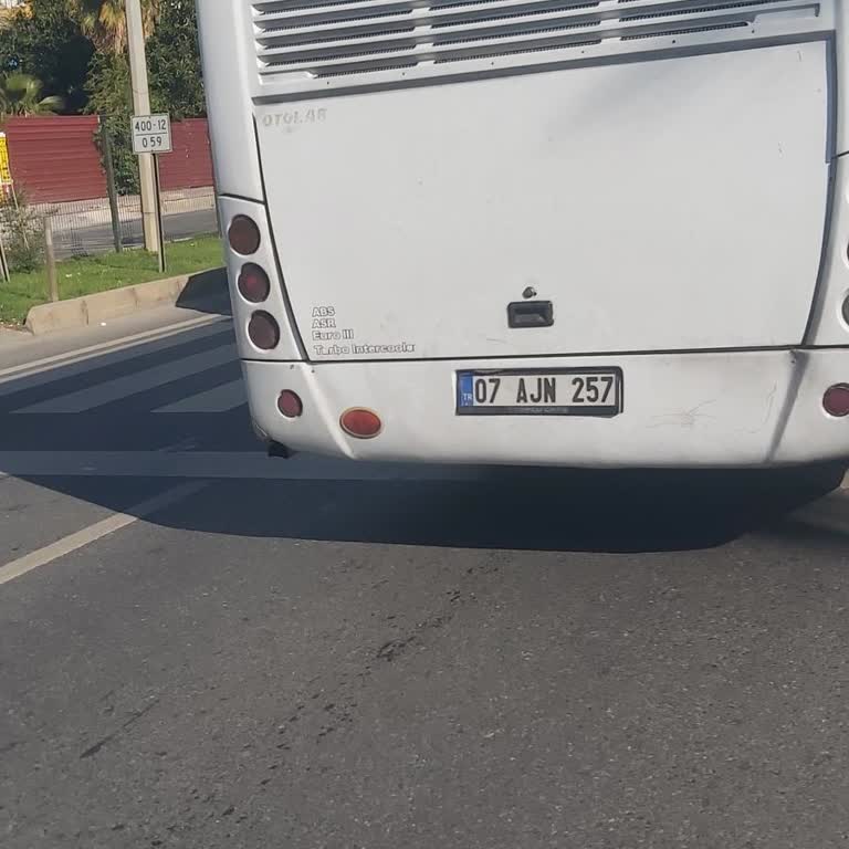 Otobüs Şoförünün Tehlikeli Davranışları