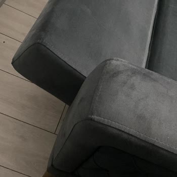 Kırılan Koltuk Ve Geciken Servis Sorunu